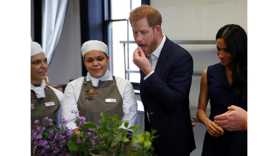 10 Prince Harry samples food Melbourne cafe