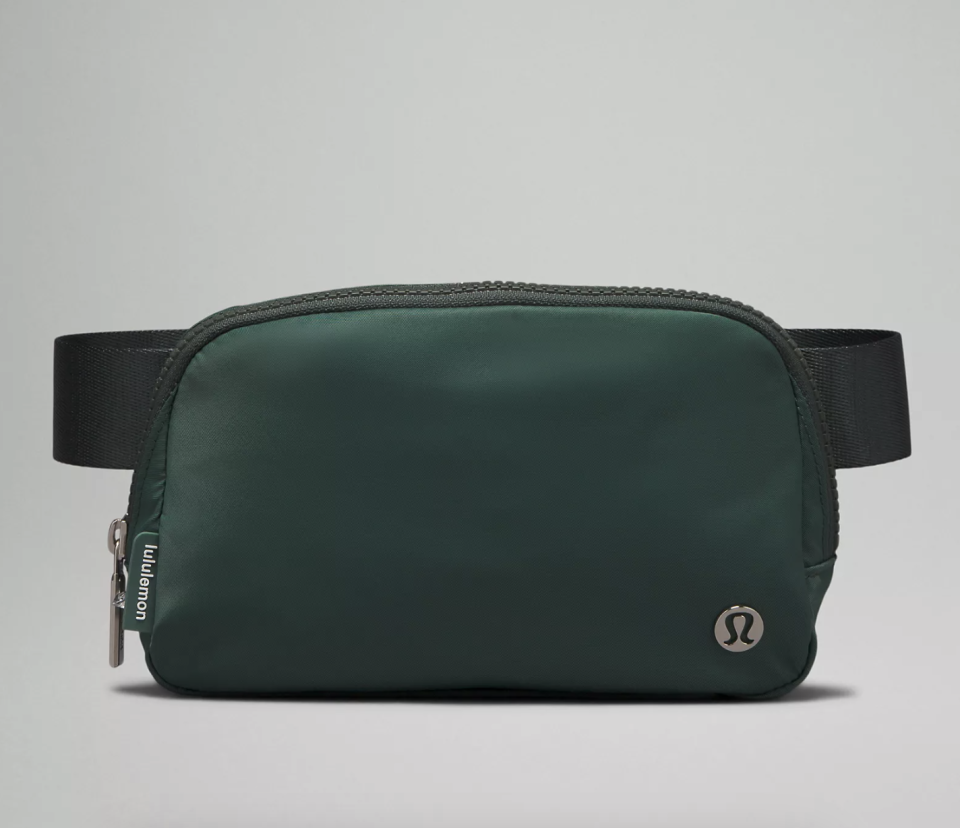 Everywhere Belt Bag 1L. Image via lululemon.