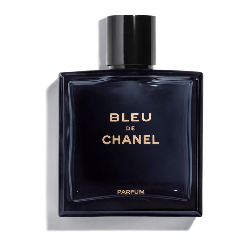 16) Bleu De Chanel Parfum