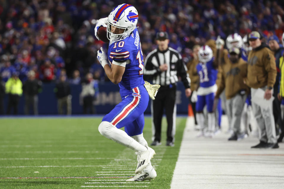 Buffalo Bills' Khalil Shakir makes a catch along the sideline during the second half of an NFL football game against the Denver Broncos, Monday, Nov. 13, 2023, in Orchard Park, N.Y. (AP Photo/Jeffrey T. Barnes)