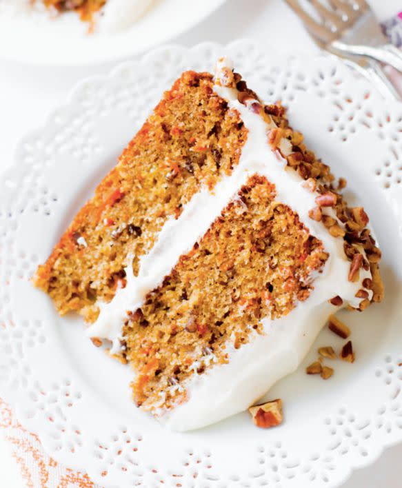 <strong>Get the <a href="http://sallysbakingaddiction.com/2015/03/23/my-favorite-carrot-cake-recipe/" target="_blank">Classic Carrot Cake recipe</a> from Sally's Baking Addiction</strong>