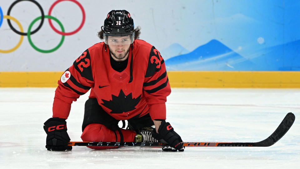 The Ducks will try to continue adding to a young, developing core featuring the likes of Trevor Zegras, Troy Terry, and Jamie Drysdale. (Getty)