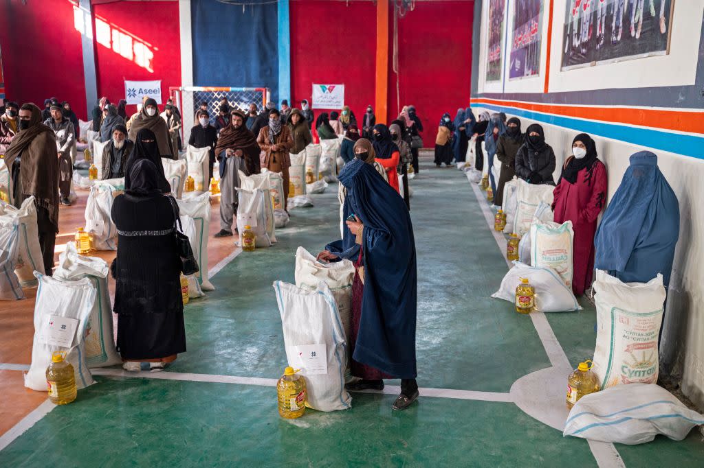 AFGHANISTAN-WOMEN-AID