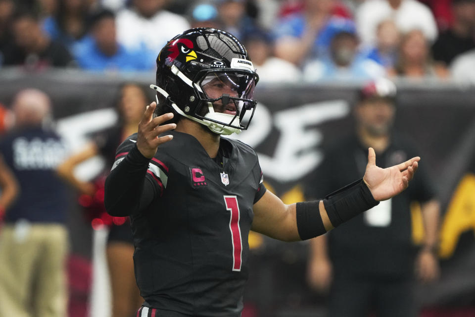 Arizona Cardinals quarterback Kyler Murray (1) reacts against the Detroit Lions during the first half of an NFL football game Sunday, Sept. 22, 2024, in Glendale, Ariz. (AP Photo/Rick Scuteri)