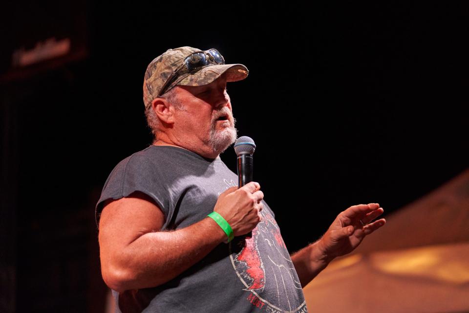 Larry the Cable Guy is comin' to town.
