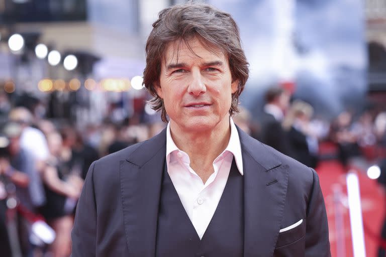 Tom Cruise volverá a ponerse en la piel de Ethan Hunt, papel que interpretó por primera vez en 1996; en esta oportunidad, debe rastrear una nueva arma aterradora que amenaza a toda la humanidad si cae en las manos equivocadas 