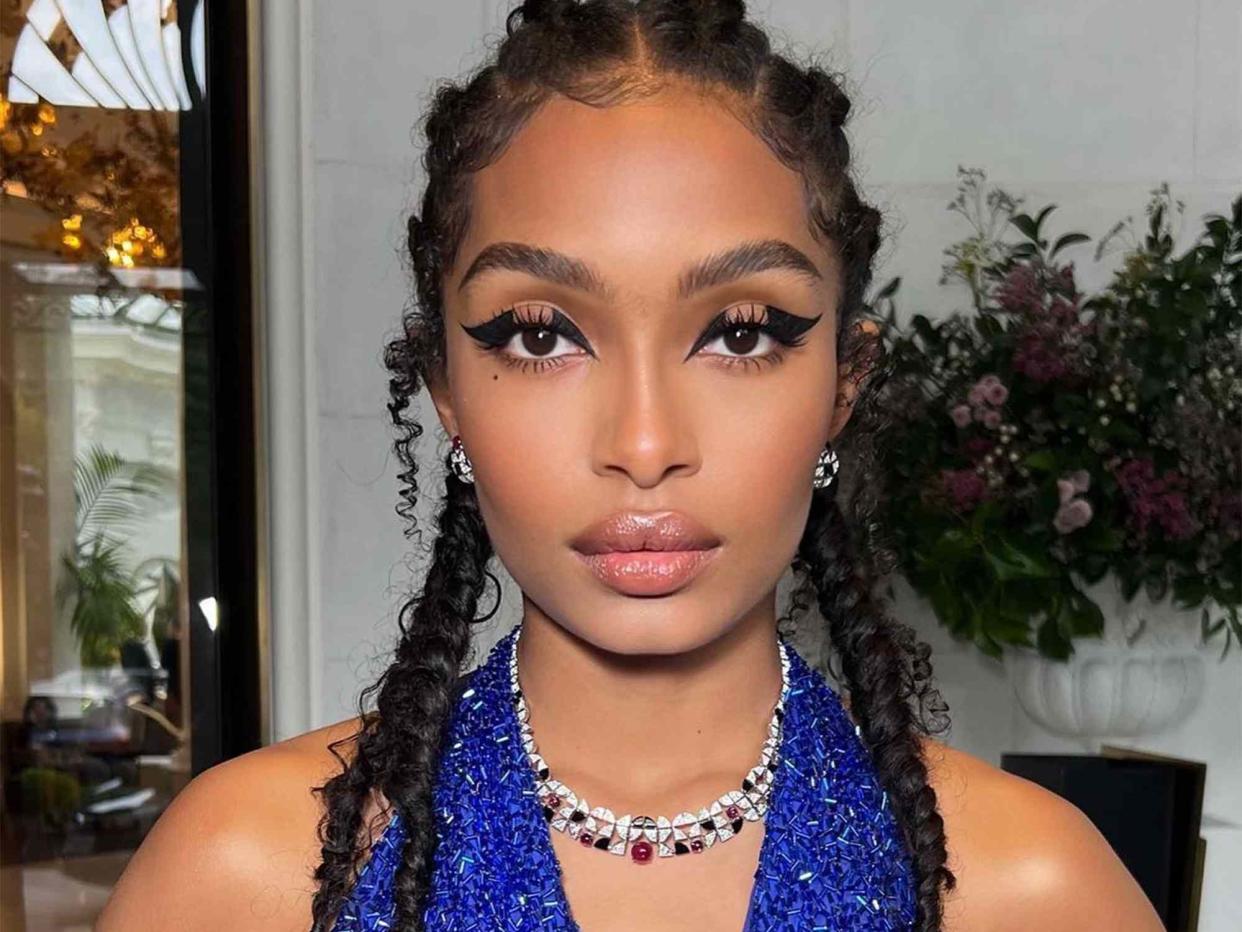 <p><a href="https://www.instagram.com/p/Ce37ttwLS6L/">@yarashahidi</a></p>