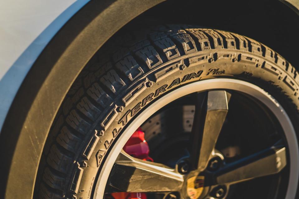 <p>The Dakar's bespoke Pirelli Scorpion All Terrain Plus tires serve the car well on sand and gravel, but they're also quiet and responsive enough on pavement to earn their place on the standard-equipment list.</p>