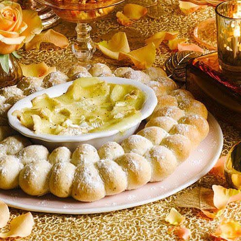 best bread recipes baked camembert with tear and share bread