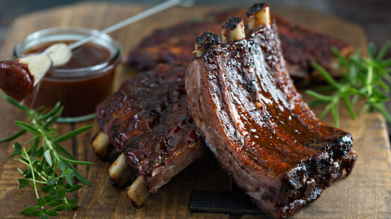 Barbecue ribs on platter