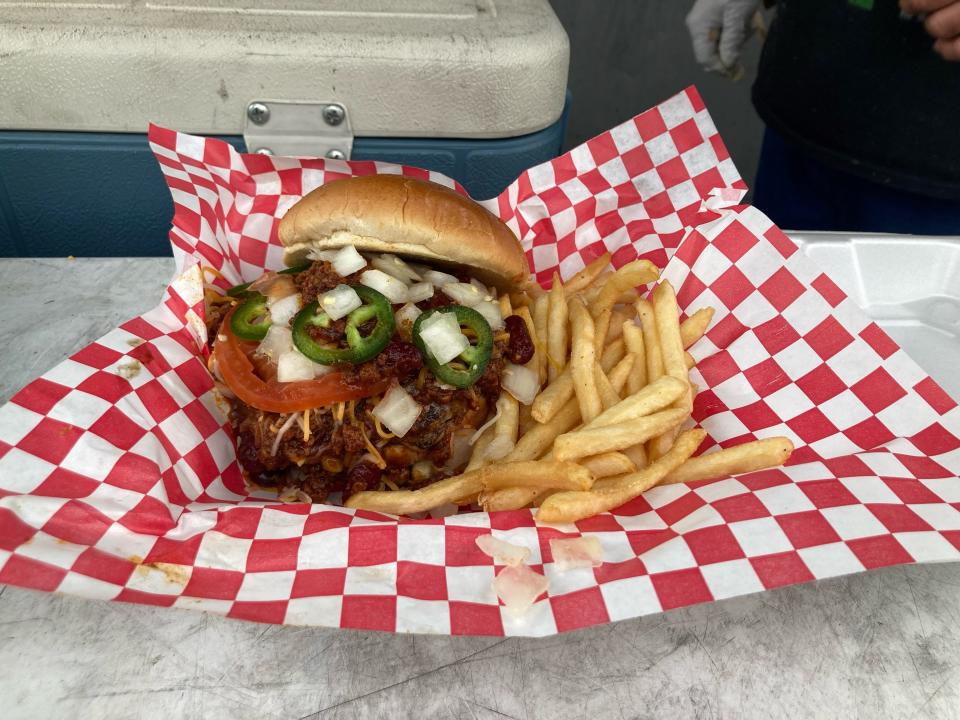 The green chili burger at the Phat Cheeks Grill food truck.