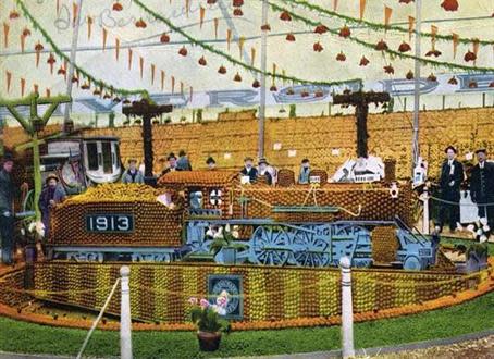 An citrus-themed train exhibit at the 1913 National Orange Show in San Bernardino.