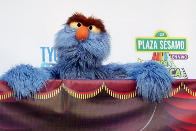 Sal Perez is first Latino 'Sesame Street' executive producer