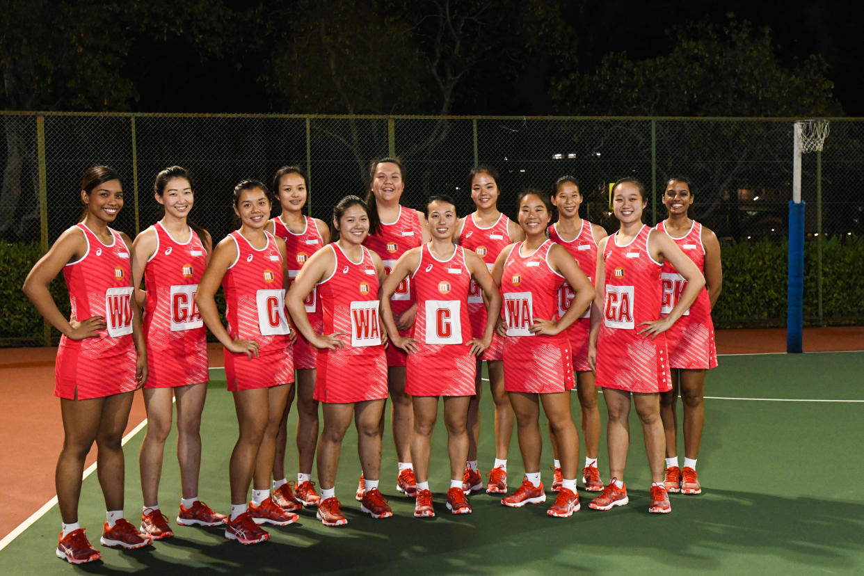 The 12-strong Singapore netball national team for the 2019 M1 Nations Cup. (PHOTO: Stefanus Ian/Yahoo News Singapore)