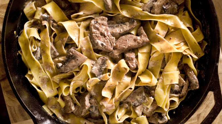 beef stroganoff in skillet