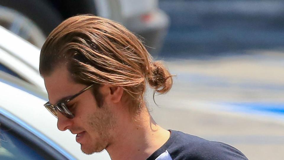 Celeb Man Buns - Embed 11