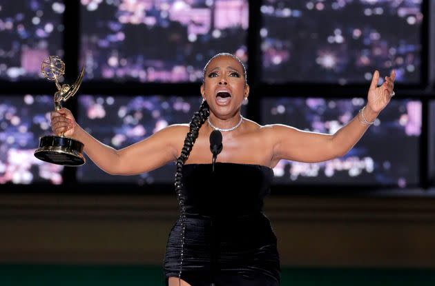 Sheryl Lee Ralph accepts the Outstanding Supporting Actress in a Comedy Series award for 