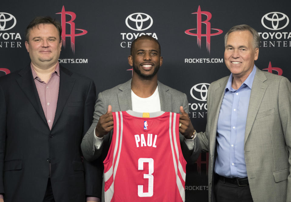 After six years as a Clipper, Chris Paul will return to L.A. wearing Rockets red. (AP)