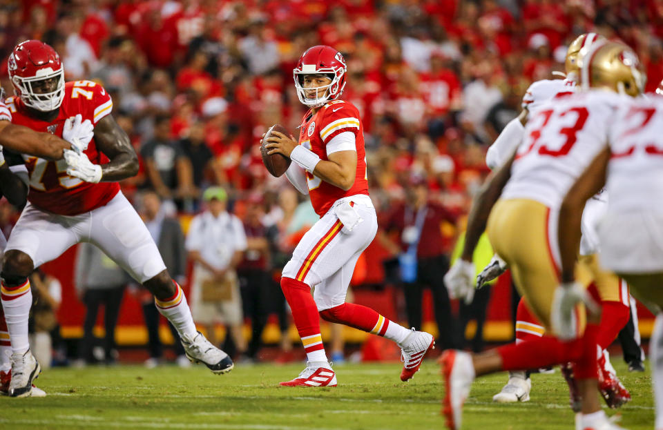 Patrick Mahomes and the Chiefs make for a fine matchup vs. San Francisco. (Photo by David Eulitt/Getty Images)