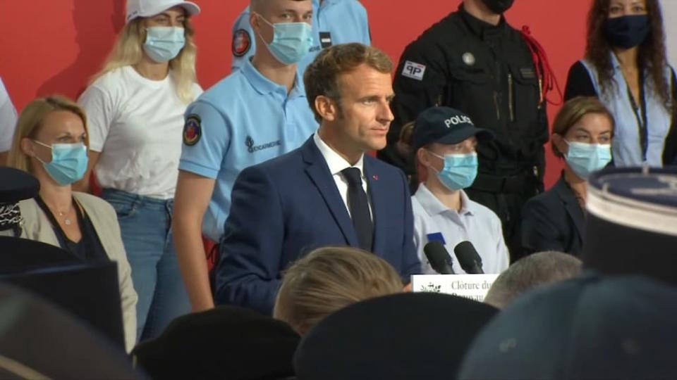 Emmanuel Macron à Roubaix pendant la clôture du Beauvau de la sécurité le 14 septembre 2021 - BFMTV