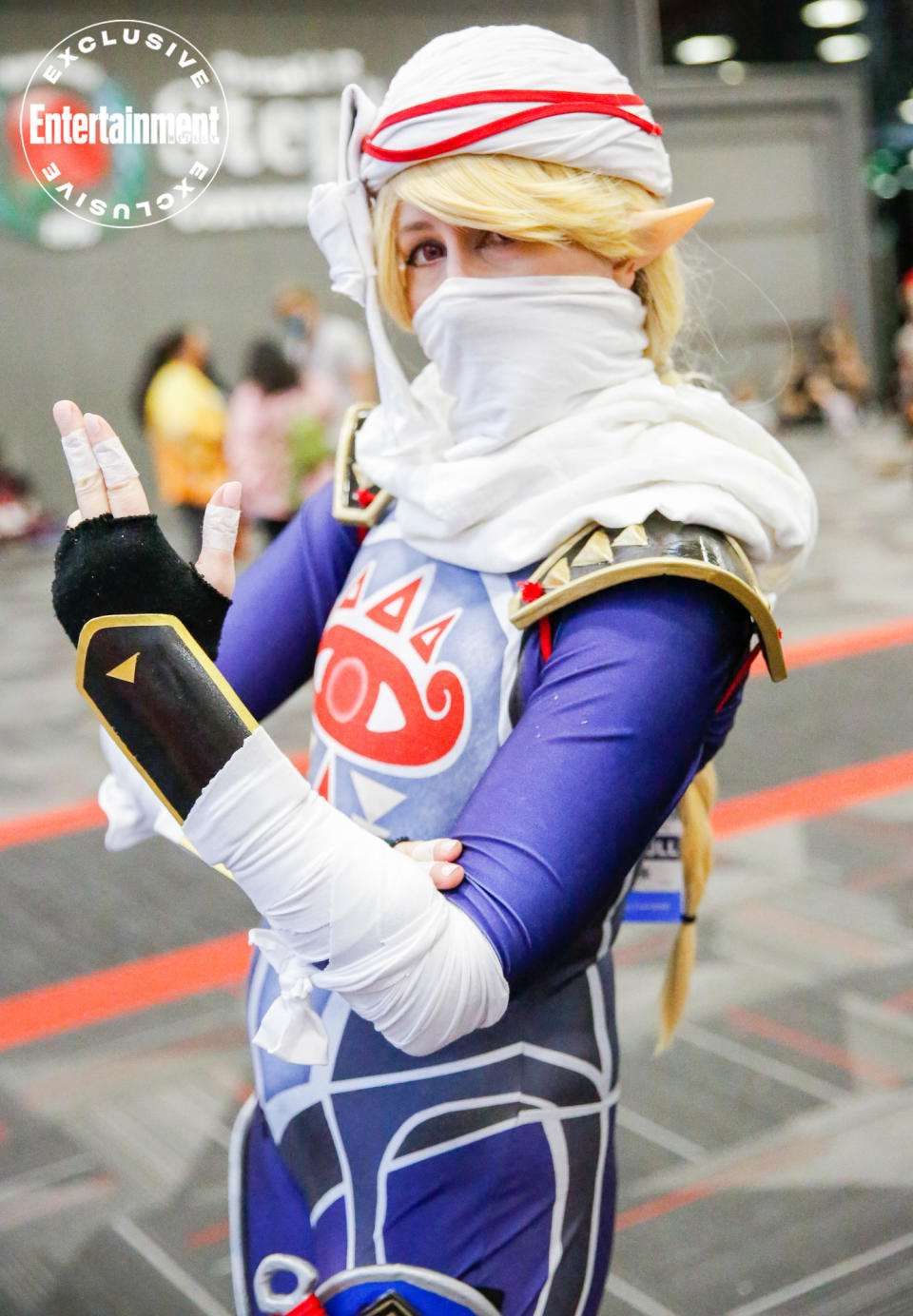 Sheik from <em>Hyrule Warriors</em> cosplayer