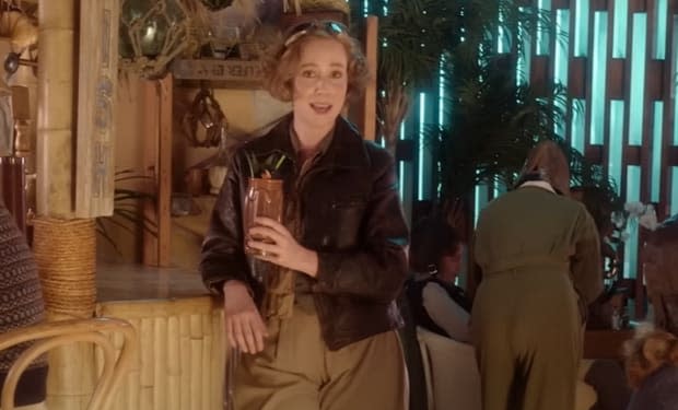 Hannah Einbinder as Amelia Earhart in "History of the World Part II"<p>Hulu</p>