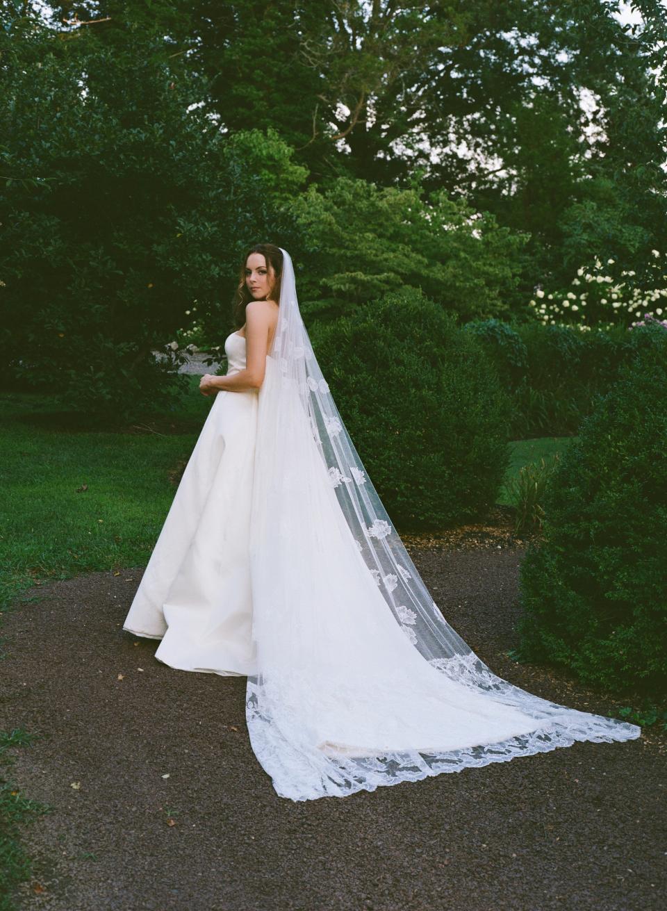 Actress Elizabeth Gillies Drove an RV to Her Wedding at a Charming Farm in New Jersey