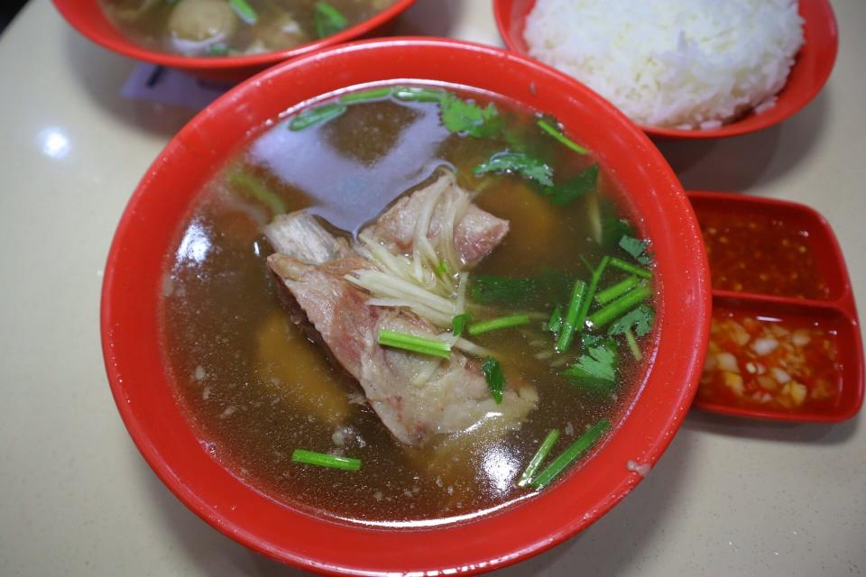 lao wu ji mutton soup - mutton ribs