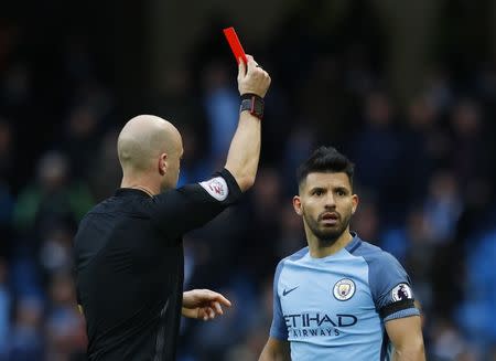 Manchester City's Sergio Aguero is shown a red card by referee Anthony Taylor. Manchester City v Chelsea - Premier League - Etihad Stadium - 3/12/16. Reuters / Phil Noble Livepic