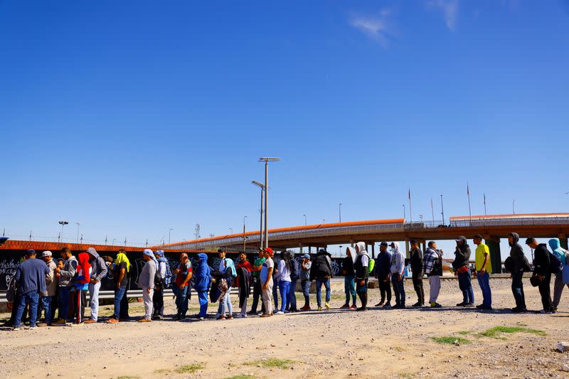 Venezuelan migrants are in Ciudad Juarez after the new immigration policies of the United States