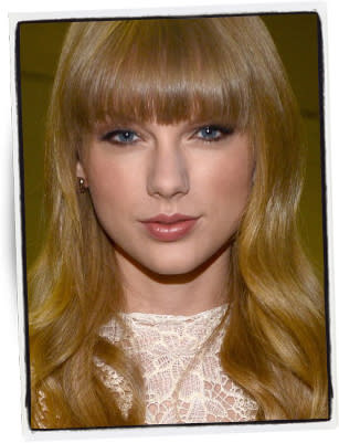 El maquillaje de Taylor Swift, con énfasis en los ojos - Foto: Larry Busacca | Wireimage