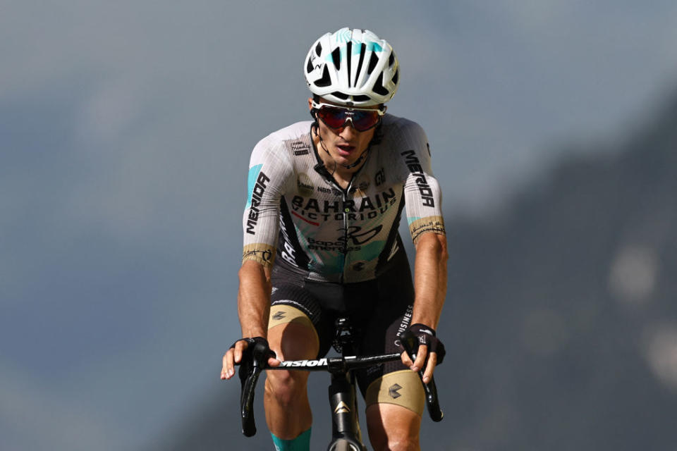 Bahrain - Victorious' Spanish rider Pello Bilbao cycles to the finish line of the 17th stage of the 110th edition of the Tour de France cycling race, 166 km between Saint-Gervais Mont-Blanc and Courchevel, in the French Alps, on July 19, 2023. (Photo by Anne-Christine POUJOULAT / AFP)