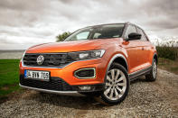 <p>El octavo de la lista es el Volkswagen T-Roc con 15.988 matriculaciones en 2021 y un incremento de sus ventas del 23,19% con respecto al año anterior. (Foto: Getty Images).</p> 