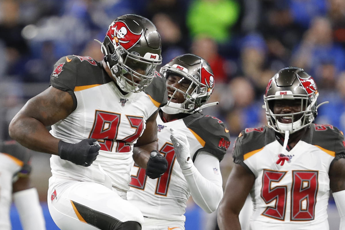 Former Buccaneers CB says he is open to returning to help add depth