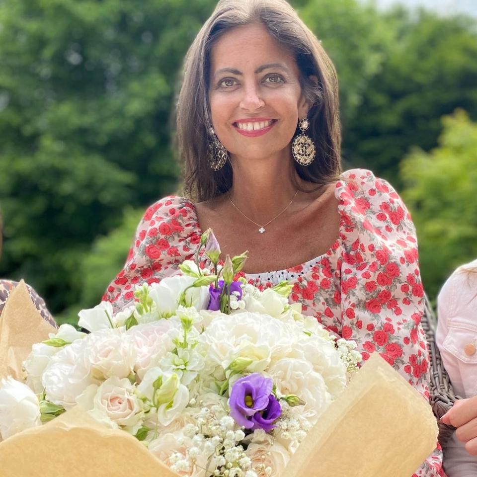 It comes after her private visit to the Chelsea Flower Show to see the rose which was given her name (World of Roses)