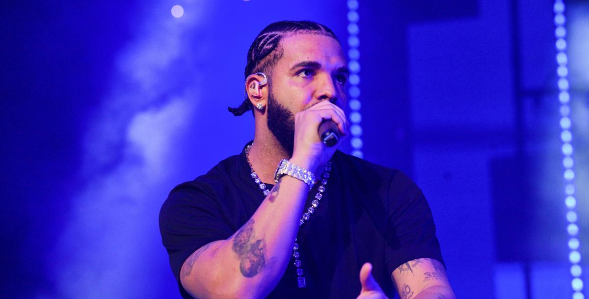 Drake pushes back dates of Houston 'It's All A Blur' tour shows to