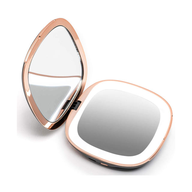 Spotlite HD Ultra Bright True Daylight 4-in-1 Rechargeable Makeup Mirror  with 10X Magnification (Smokey Eye/3-Pack)