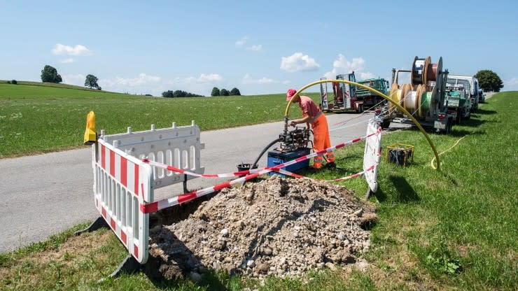 Breitbandausbau, WLAN-Hotspots, Online-Verwaltung: Immer wieder verkünden Deutschlands Politiker den digitalen Aufbruch. Warum aus den Versprechen nichts geworden ist und wieso Deutschlands Digitalisierung weiter lahmt.