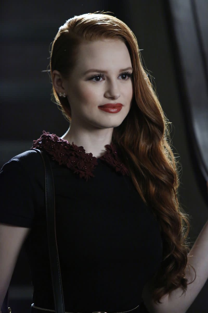 Cheryl spider brooch worn by Cheryl Blossom Madelaine Petsch in