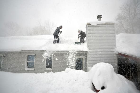 Record Snowstorm Pummels Buffalo