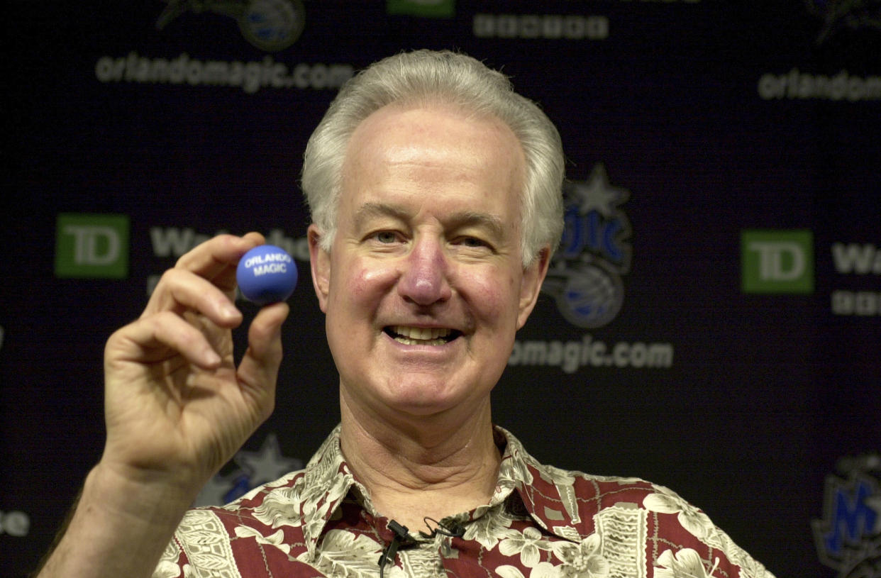 FILE - Orlando Magic senior vice president Pat Williams chats with media about the upcoming NBA draft, May 21, 2004 in Orlando, Fla. Williams, a co-founder of the Orlando Magic and someone who spent more than a half-century working within the NBA, died Wednesday, July 17, 2024, from complications related to viral pneumonia, the team announced. (AP Photo/Peter Cosgrove, File)