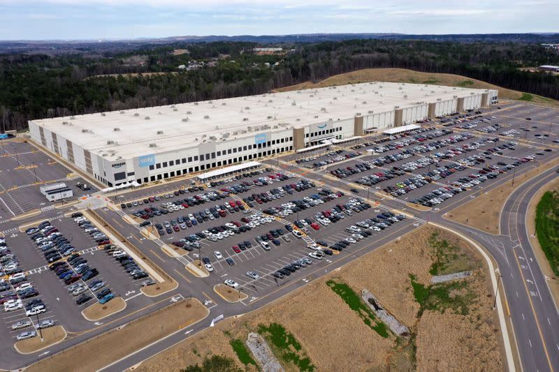 FILE PHOTO: Congressional delegation visits an Amazon facility to show their support for workers