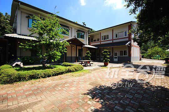 南投國姓民宿‧田園花卉休閒村/玩全台灣旅遊網攝