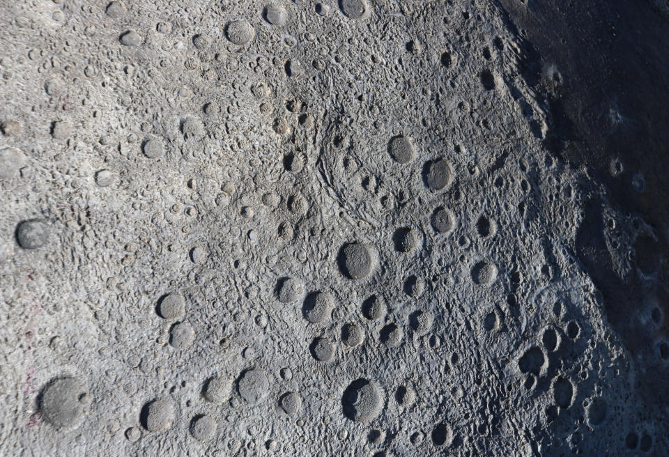 Cráteres en la superficie de la Luna Foto: Getty