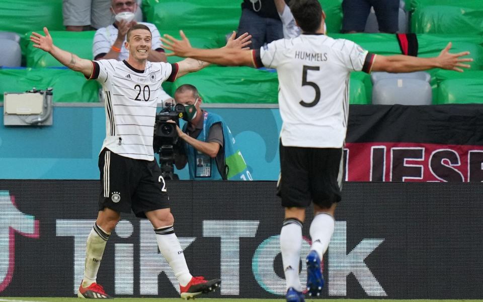 Gosens celebrates with Hummels - AFP