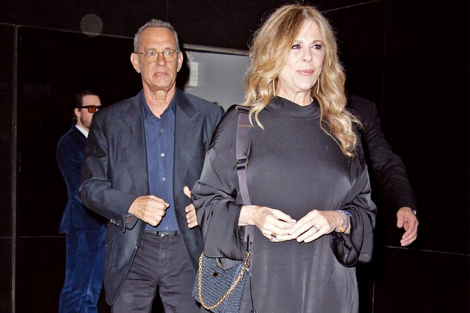 Tom hanks spotted for the first time since health scare with his wife Rita wilson in New York City Pictured: Tom Hanks,Rita Wilson Ref: SPL5319197 150622 NON-EXCLUSIVE Picture by: WavyPeter / SplashNews.com Splash News and Pictures USA: +1 310-525-5808 London: +44 (0)20 8126 1009 Berlin: +49 175 3764 166 photodesk@splashnews.com World Rights