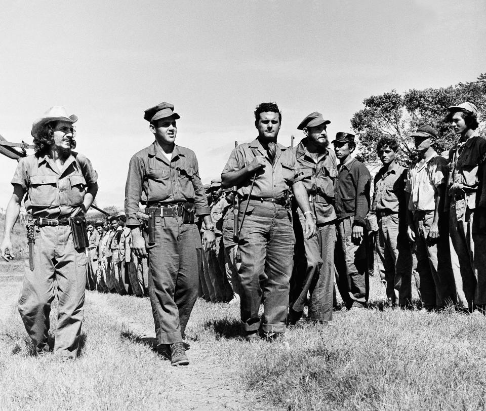 The United States sent operatives to try to get close to Fidel Castro in 1959.