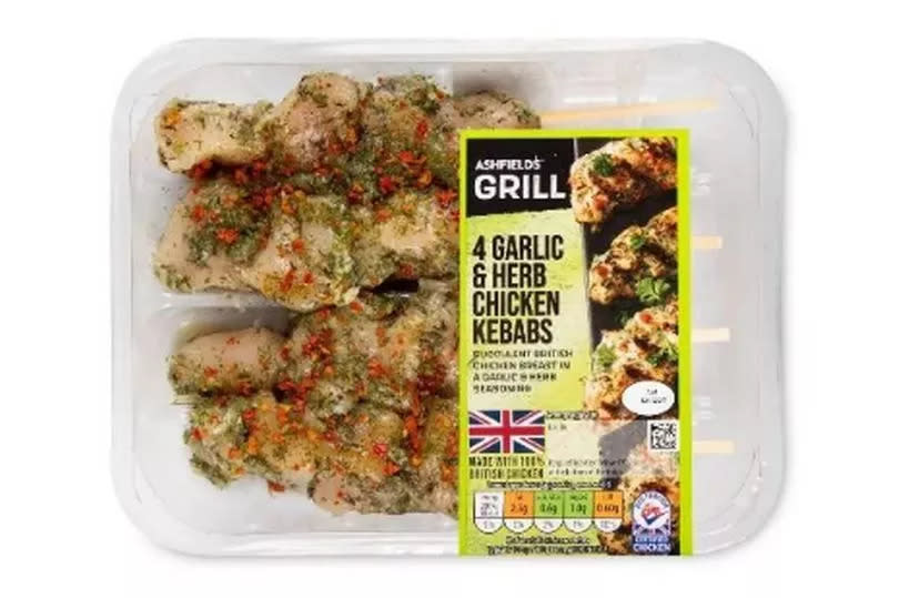 Ashfields Grill 4 Garlic & Herb Chicken Kebabs