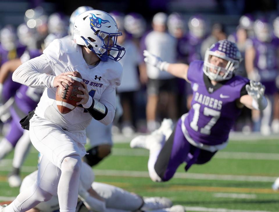 College football Mount Union kicks off NCAA playoffs with victory over