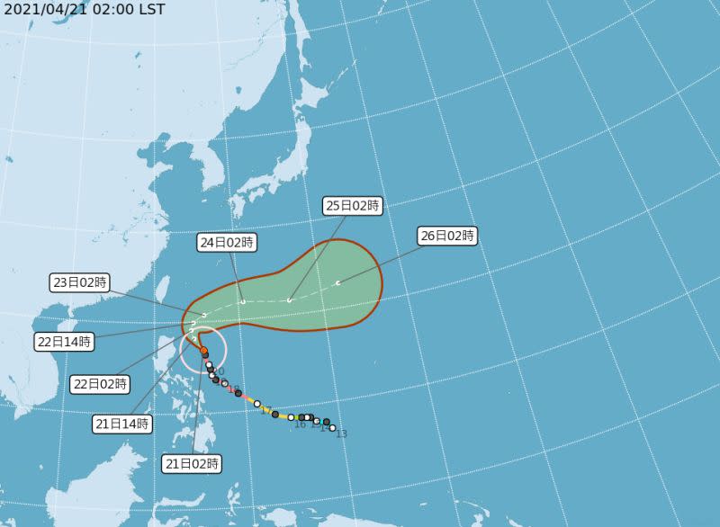 ▲受到中度颱風舒力基外圍環流影響，台灣沿海地區風浪增強，其是蘭嶼、綠島，及台灣北部、東部和南部沿海。（圖／氣象局提供）